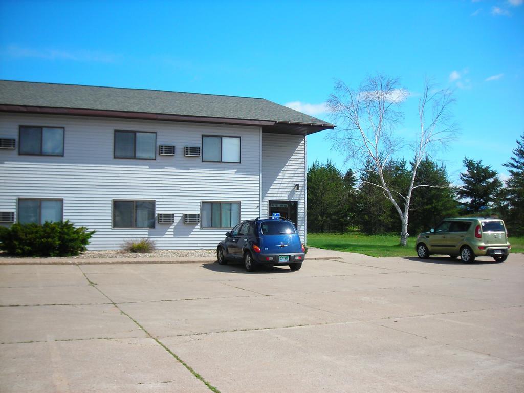 Model Towne Inn Motel Gwinn Bagian luar foto